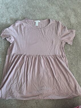 H&M Short Sleeve Peplum maternity Tee in Dusty Pink